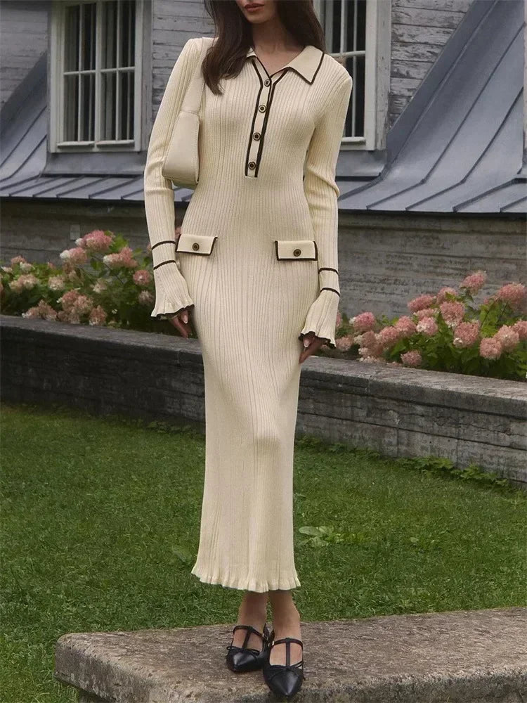 Vestido de malha com babados