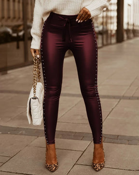 Calça Justa de Couro - Cool Girl