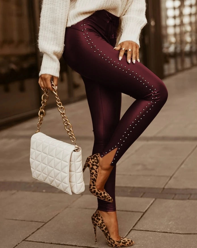 Calça Justa de Couro - Cool Girl