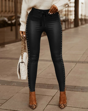 Calça Justa de Couro - Cool Girl