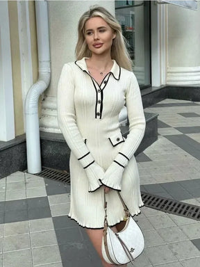 Vestido de malha com babados