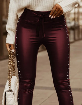 Calça Justa de Couro - Cool Girl