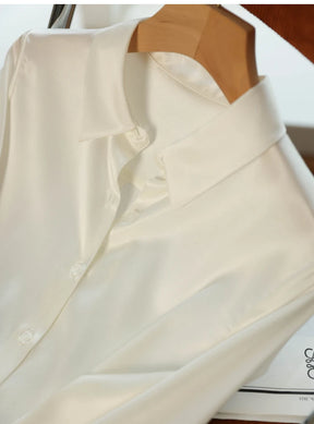 Camisa Feminina de Cetim (manga longa)